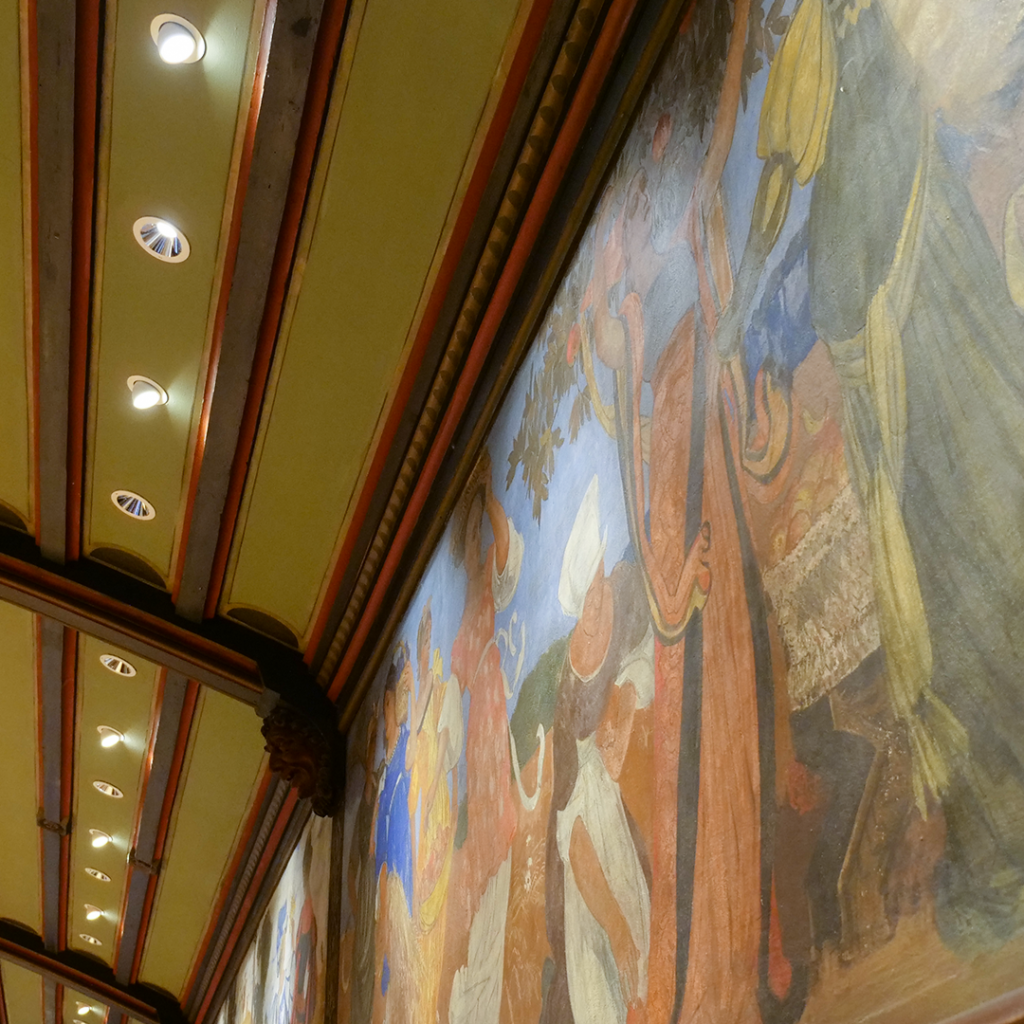 Gibt es einen grossen, bezahlbaren Raum für Festlichkeiten in der Basler Innenstadt? Der Schmiedenzunftsaal ist genau so ein Raum.