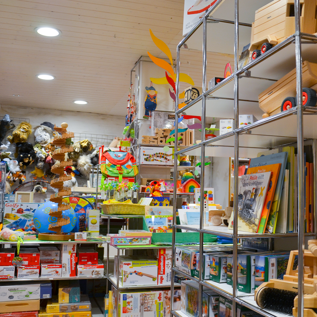 Im versteckten Andreasplatz befindet sich eine wahre Goldgrube für Brettspielbegeisterte. Das Spielbrett entzückt die Basler Spielgemeinde.